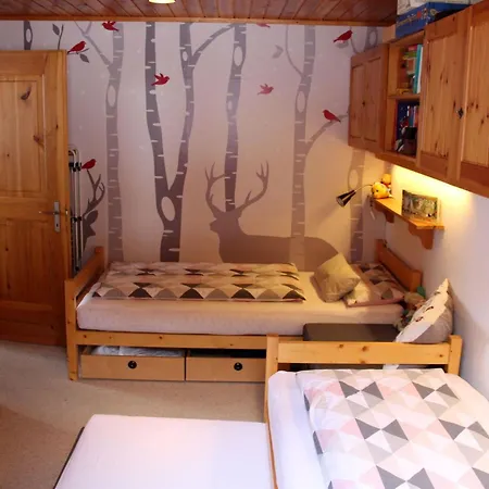 Jonathan Eg Sued Appartement-fewo- Dusche- Wc 2 1-2 Zimmerwohnung- 5-betten By Interhome