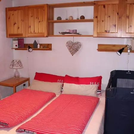 Jonathan Eg Sued Appartement-fewo- Dusche- Wc 2 1-2 Zimmerwohnung- 5-betten By Interhome Appartement