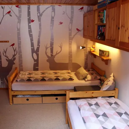 Appartement Jonathan Eg Sued Appartement-fewo- Dusche- Wc 2 1-2 Zimmerwohnung- 5-betten By Interhome